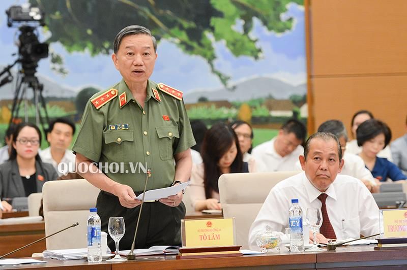 Bộ trưởng Tô Lâm báo cáo một số nội dung cơ bản về công tác bảo đảm an ninh, trật tự, an toàn xã hội tại Phiên họp thứ 26 của Ủy ban Thường vụ Quốc hội