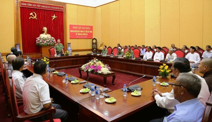 Bộ trưởng Tô Lâm tiếp Đoàn đại biểu người có uy tín trong dân tộc thiểu số tỉnh Sóc Trăng