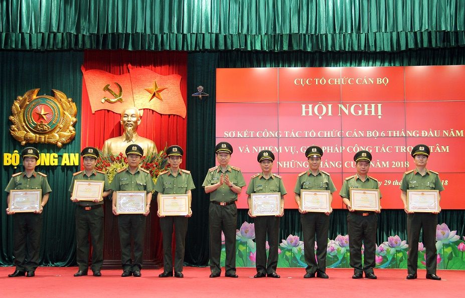 Cục Tổ chức cán bộ sơ kết công tác 6 tháng đầu năm 2018