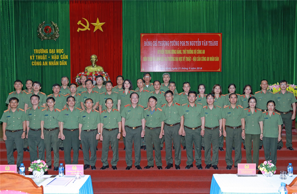 Thứ trưởng Nguyễn Văn Thành thăm, làm việc tại Đại học Kỹ thuật – Hậu cần Công an nhân dân