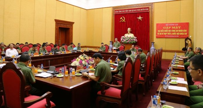 Bộ Công an gặp mặt đại biểu Quốc hội trong CAND về dự Kỳ họp thứ 6 Quốc hội khóa XIV
