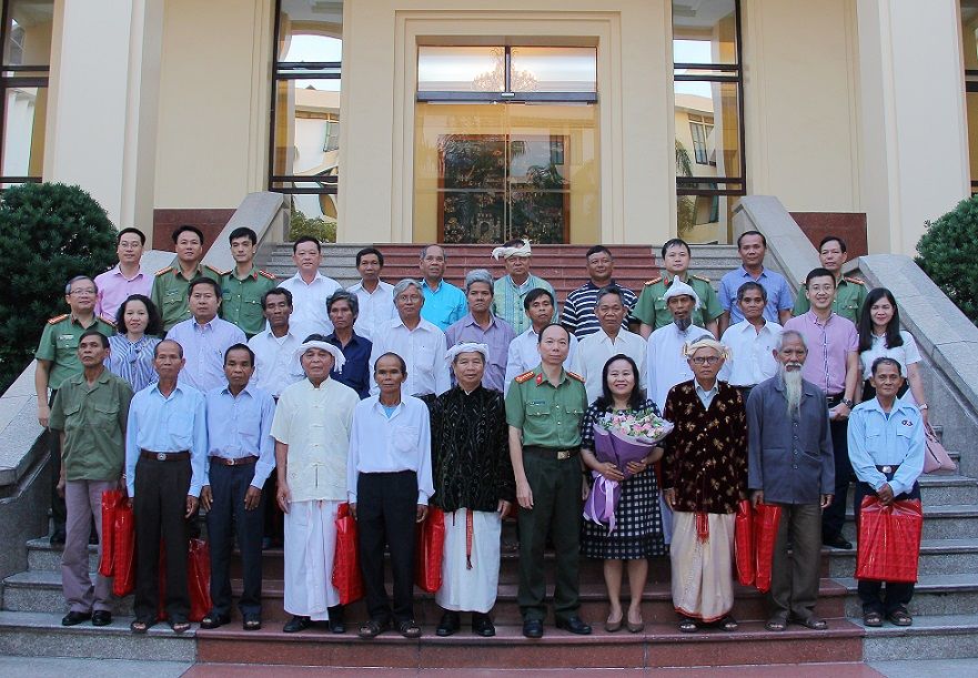 Bộ Công an gặp mặt Đoàn đại biểu người có uy tín trong dân tộc thiểu số tỉnh Ninh Thuận