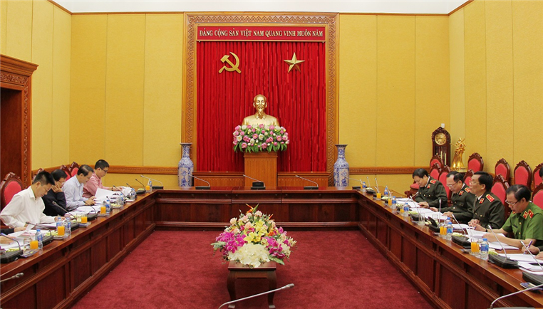 Đảng ủy Công an Trung ương làm việc với Ban Tổ chức Trung ương về Quy định tổ chức đảng trong Công an nhân dân