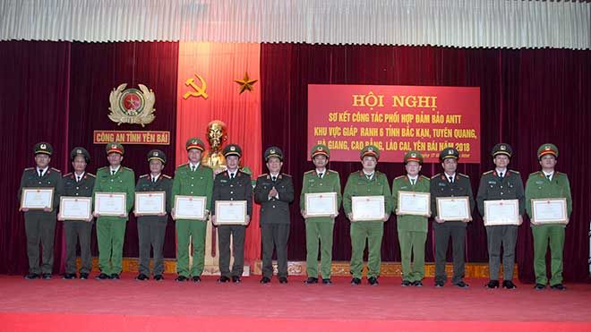 Phối hợp đảm bảo an ninh, trật tự khu vực giáp ranh 06 tỉnh