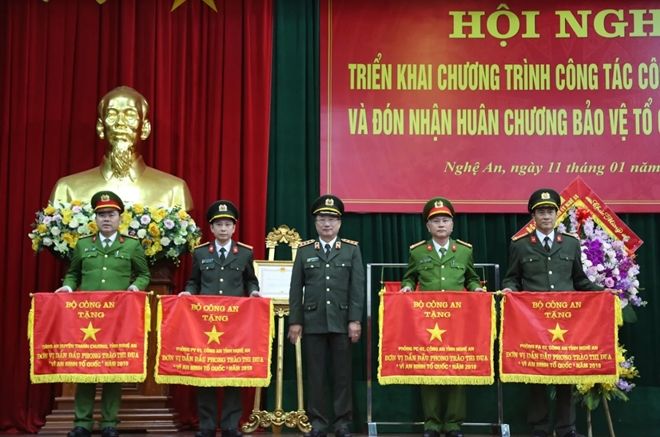 Thứ trưởng Nguyễn Văn Thành dự Hội nghị triển khai Công tác năm 2019 của Công an tỉnh Nghệ An