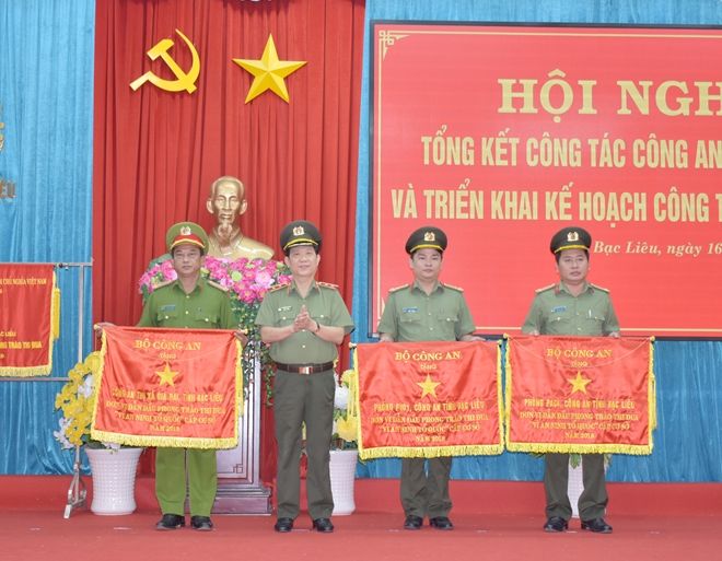 Thứ trưởng Nguyễn Văn Sơn dự triển khai công tác năm 2019 của Công an Bạc Liêu