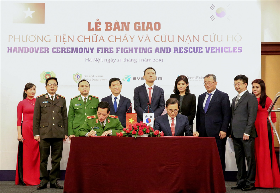 Góp phần nâng cao năng lực cho lực lượng Cảnh sát phòng cháy, chữa cháy Việt Nam