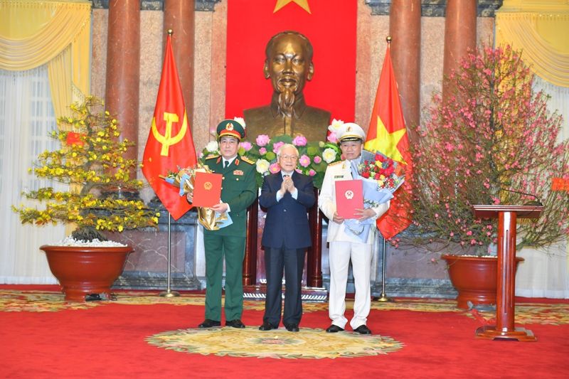 Tổng Bí thư, Chủ tịch nước Nguyễn Phú Trọng trao Quyết định thăng cấp bậc hàm Đại tướng đối với Bộ trưởng Tô Lâm