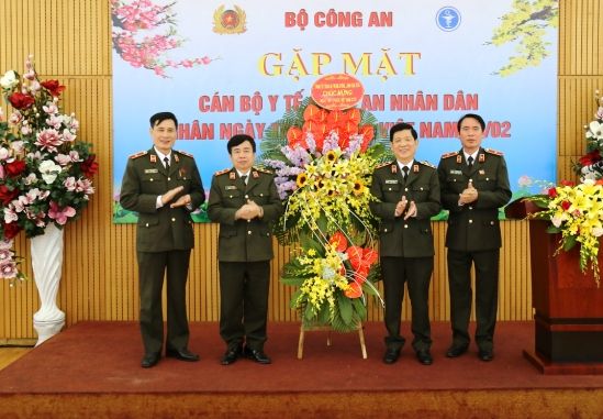 Bộ Công an gặp mặt cán bộ Y tế CAND nhân Ngày Thầy thuốc Việt Nam