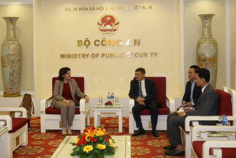 Lãnh đạo Cục Đối ngoại tiếp Đại sứ New Zealand và Đại sứ Cuba tại Việt Nam