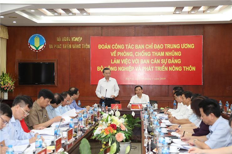 Đoàn công tác của Ban Chỉ đạo Trung ương về phòng, chống tham nhũng làm việc với Ban Cán sự Đảng Bộ Nông nghiệp và Phát triển nông thôn