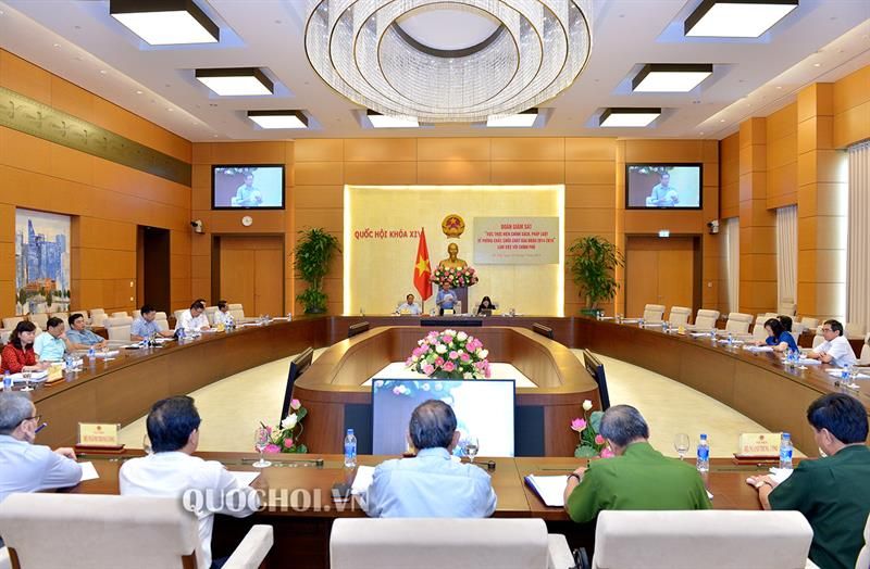 Đoàn giám sát việc thực hiện chính sách, pháp luật về phòng cháy, chữa cháy giai đoạn 2014 - 2018 làm việc với Chính phủ