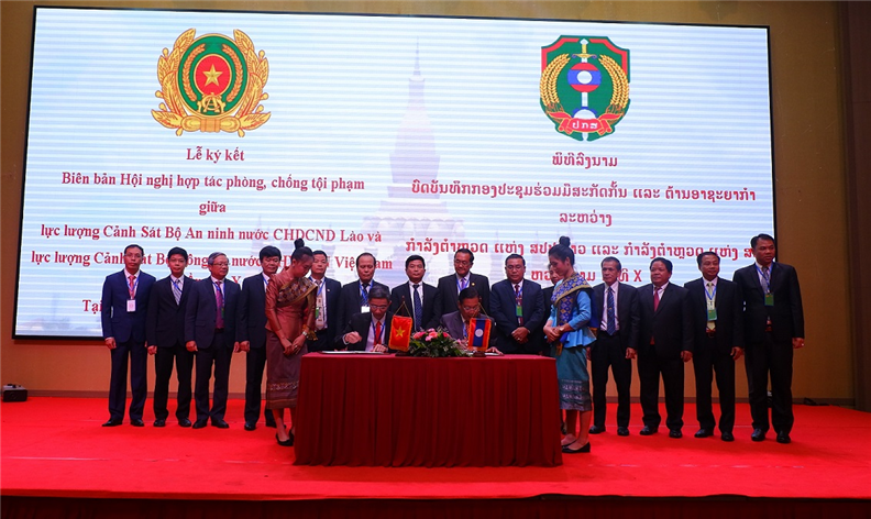 Đoàn đại biểu Cảnh sát Việt Nam tham dự Hội nghị hợp tác Cảnh sát Việt Nam – Lào lần thứ X