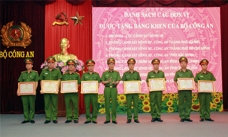 Tăng cường công tác phòng ngừa, đấu tranh với tội phạm liên quan đến hoạt động “tín dụng đen”