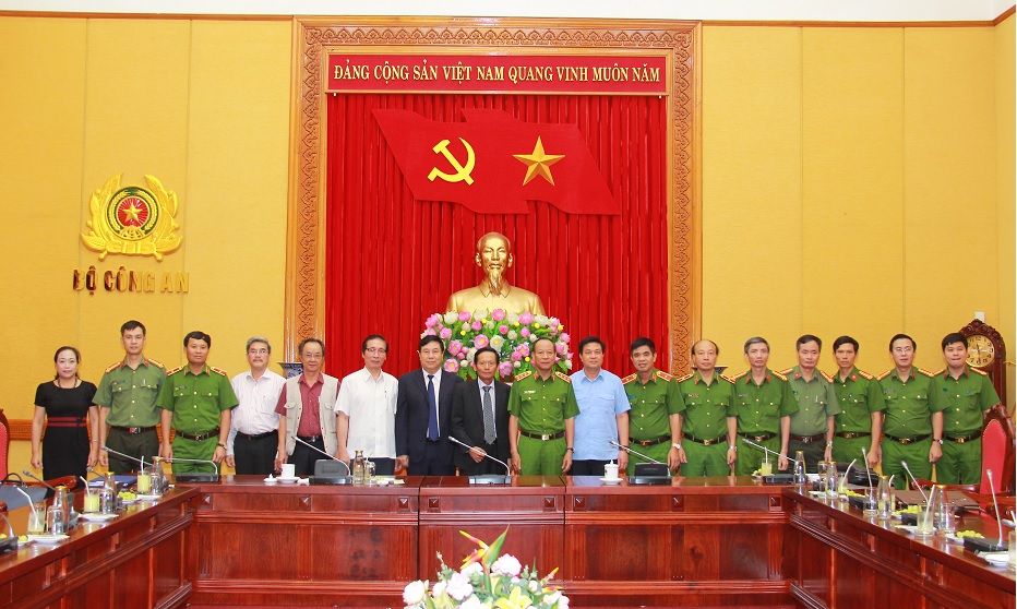 Bảo đảm quyền bào chữa của luật sư trong giai đoạn điều tra vụ án hình sự