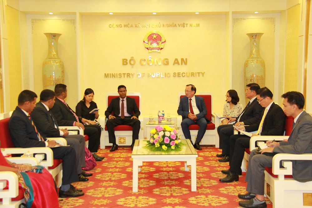 Thứ trưởng Nguyễn Văn Thành tiếp xã giao Đoàn đại biểu Cảnh sát Sri Lanka