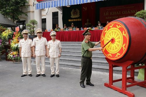 Nâng cao chất lượng đào tạo, đoàn kết, nêu gương, chủ động, kỷ cương, trách nhiệm, hiệu quả