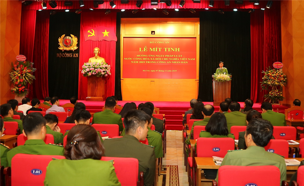 Bộ Công an tổ chức Lễ Mít tinh hưởng ứng Ngày Pháp luật năm 2019
