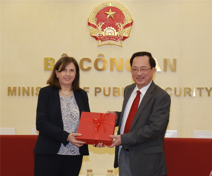 Đẩy mạnh quan hệ hợp tác giữa Bộ Công an Việt Nam và Cơ quan Đối ngoại châu Âu