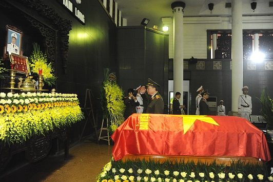 Tổ chức trọng thể Lễ tang đồng chí Trung tướng Phạm Tâm Long, nguyên Ủy viên Trung ương Đảng, nguyên Thứ trưởng Thường trực Bộ Nội vụ (nay là Bộ Công an)