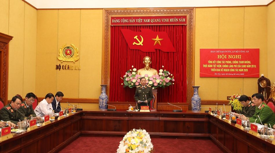 Nâng cao hiệu quả công tác phòng, chống tham nhũng, thực hành tiết kiệm, chống lãng phí trong Công an nhân dân