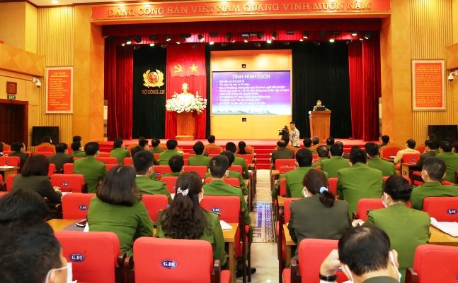 Bộ Công an tập huấn phòng, chống dịch bệnh COVID-19