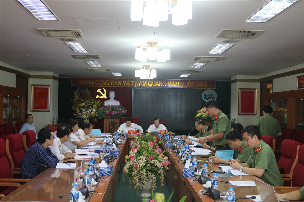 Đề nghị vận dụng xác nhận trình độ tương đương Trung cấp lý luận chính trị đối với cán bộ Công an tham gia cấp ủy cơ sở