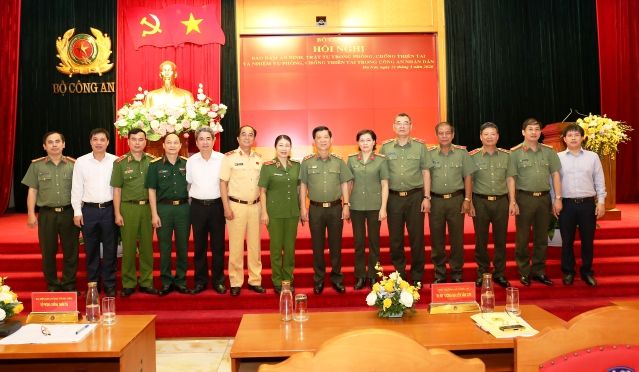 Lực lượng Công an nhân dân chủ động và làm tốt công tác bảo đảm an ninh trật tự trong phòng, chống thiên tai và nhiệm vụ phòng, chống thiên tai