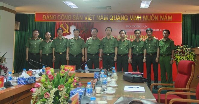 Bộ Công an họp Hội đồng xét tặng danh hiệu Nhà giáo nhân dân, Nhà giáo ưu tú năm 2020