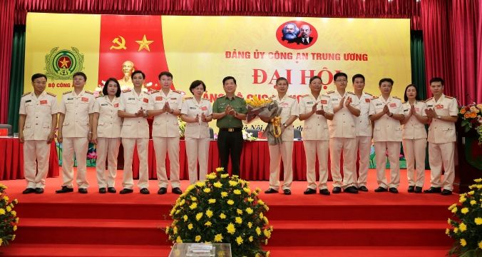Đảm bảo tốt và luôn chủ động công tác kế hoạch, tài chính trong Công an nhân dân