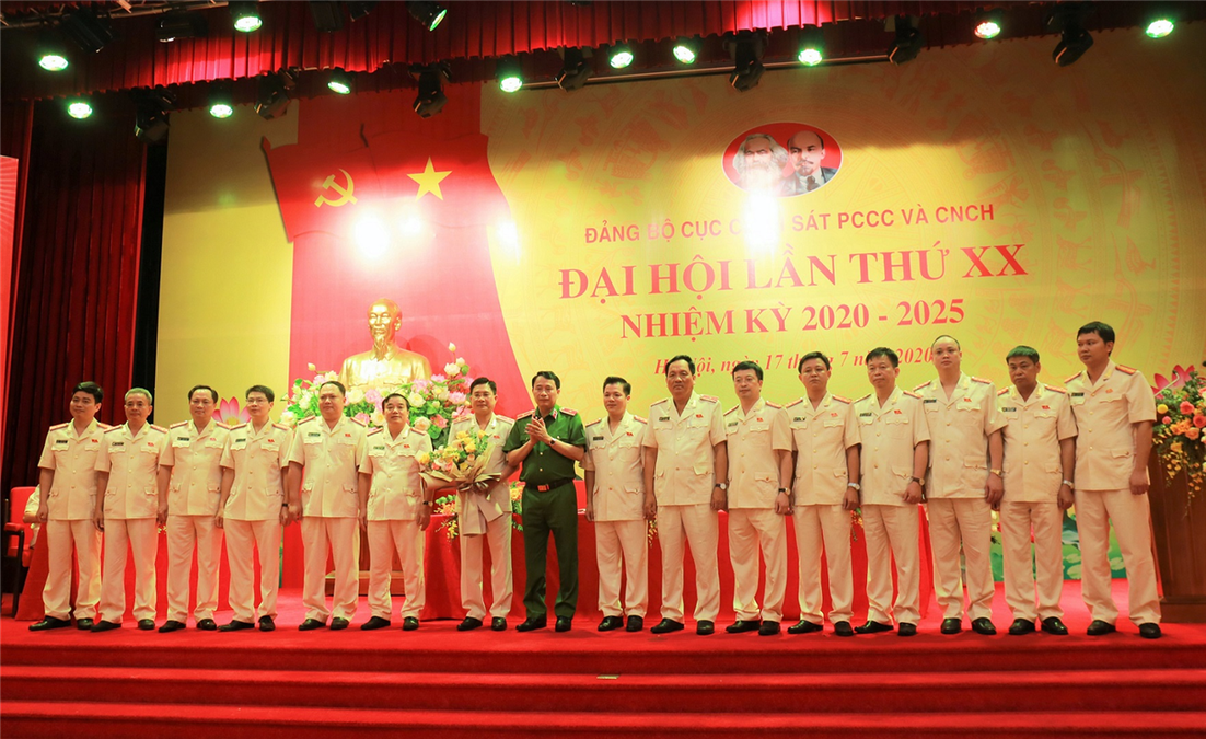 Phát huy sức mạnh tổng hợp của cả hệ thống chính trị và toàn dân trong công tác phòng cháy, chữa cháy và cứu nạn, cứu hộ