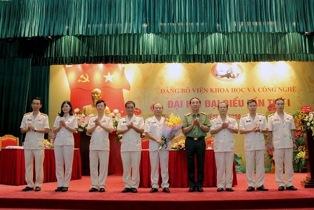 Thứ trưởng Trần Quốc Tỏ dự Đại hội Đảng bộ lần thứ I, nhiệm kỳ 2020 – 2025 của Viện Khoa học và công nghệ Bộ Công an