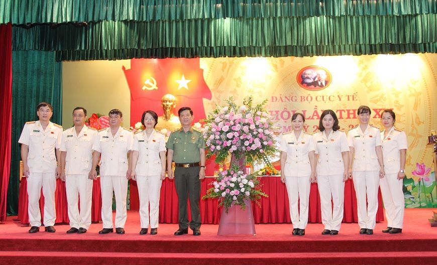 Nâng cao chất lượng, hiệu quả các mặt công tác y tế và bảo vệ môi trường trong Công an nhân dân