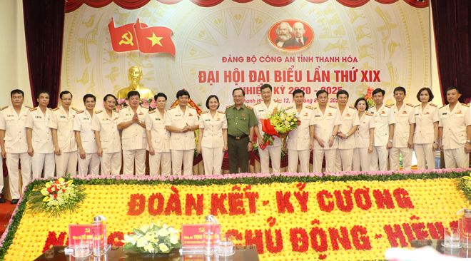 Thứ trưởng Nguyễn Văn Thành dự và phát biểu tại Đại hội Đảng bộ Công an tỉnh Thanh Hóa lần thứ XIX