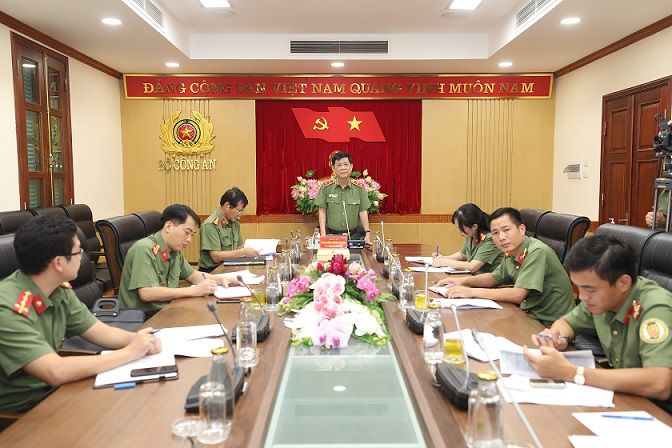 Bộ Công an sẽ tiếp tục phối hợp cùng các lực lượng chức năng để quản lý, giám sát chặt chẽ công tác cách ly