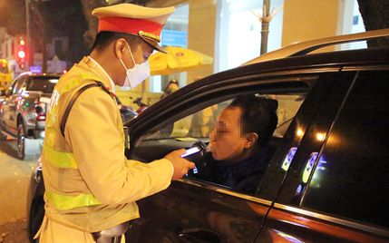 Các mức xử phạt vi phạm nồng độ cồn đối với người điều khiển phương tiện giao thông