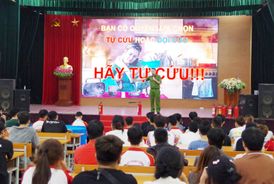 Công an Thái Nguyên tuyên truyền kỹ năng phòng cháy, chữa cháy cho sinh viên