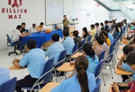 Công an Thừa Thiên Huế tuyên truyền pháp luật, đảm bảo an ninh, trật tự tại các khu công nghiệp