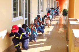 Tuyên truyền, trải nghiệm, thực hành chữa cháy và cứu nạn cứu, cứu hộ cho học sinh, sinh viên