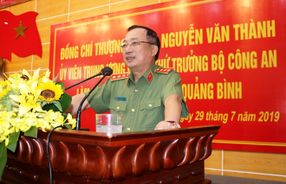 Thứ trưởng Nguyễn Văn Thành thăm, làm việc tại Công an tỉnh Quảng Bình