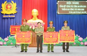 Xử lý các vấn đề phức tạp về tội phạm và địa bàn trọng điểm