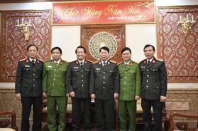 Thứ trưởng Bùi Văn Nam kiểm tra công tác đảm bảo an ninh, trật tự Tết Nguyên đán 2020 của Công an tỉnh Ninh Bình