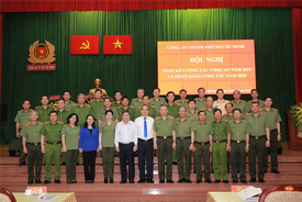 Giữ vững ổn định chính trị, đảm bảo trật tự, an toàn xã hội, góp phần xây dựng TP. Hồ Chí Minh trở thành đô thị thông minh, đáng sống, văn minh, hiện đại