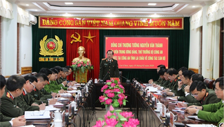 Thứ trưởng Nguyễn Văn Thành thăm và làm việc tại Công an tỉnh Lai Châu