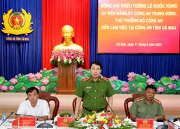 Thứ trưởng Lê Quốc Hùng làm việc với Công an tỉnh Cà Mau và Trại giam Cái Tàu