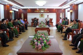 Thứ trưởng Lương Tam Quang thăm, làm việc tại Công an tỉnh Lào Cai