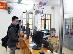 Dự thảo Nghị quyết về thí điểm cấp quyền lựa chọn sử dụng biển số ô tô thông qua đấu giá