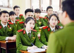 Quy định về trường của cơ quan nhà nước, tổ chức chính trị, tổ chức chính trị - xã hội, lực lượng vũ trang nhân dân chính thức có hiệu lực từ hôm nay