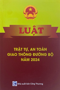 Tờ gấp pháp luật tuyên truyền, phổ biến về Luật Trật tự, an toàn giao thông đường bộ