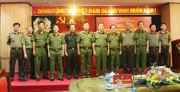 Tăng cường đấu tranh với tội phạm ma túy tại xã Hang Kia, Pà Cò và xã Lóng Luông